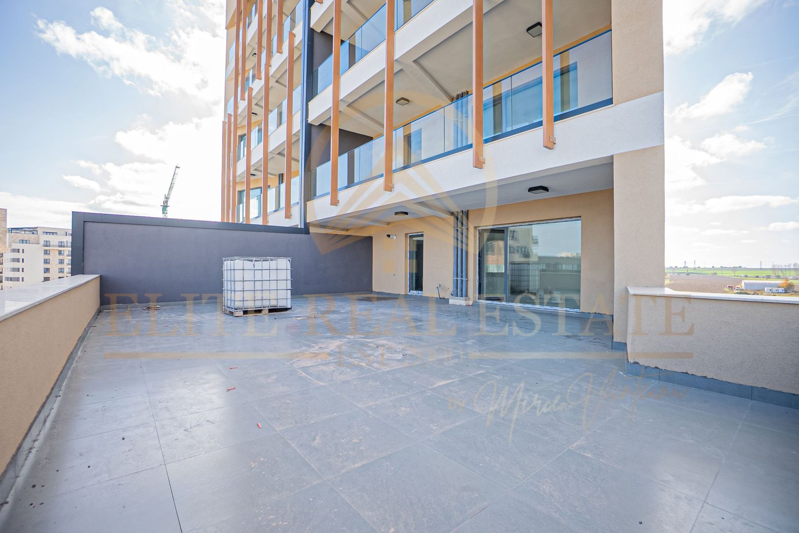 Tomis Plus - Celine Elegance - Vânzare apartament cu 4 camere, etaj 6. - Poză 1