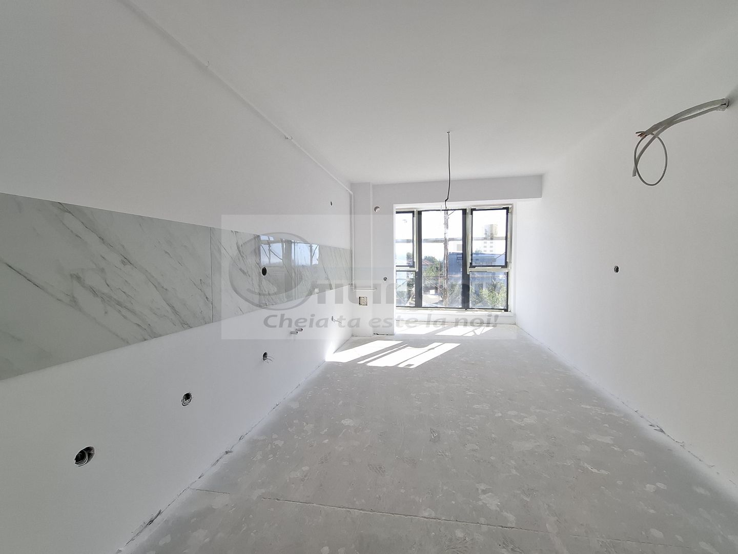 Apartament 2 camere nou, vanzare in Iasi Valea Lupului, curte proprie - Poză 1