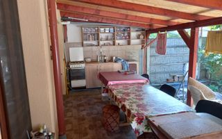 BRASADAS vinde casa in zona TITULESCU cu 5 camere si teren 350mp - Poză 14