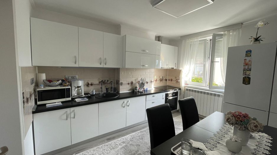 Apartament de vanzare in Beius - Poză 7
