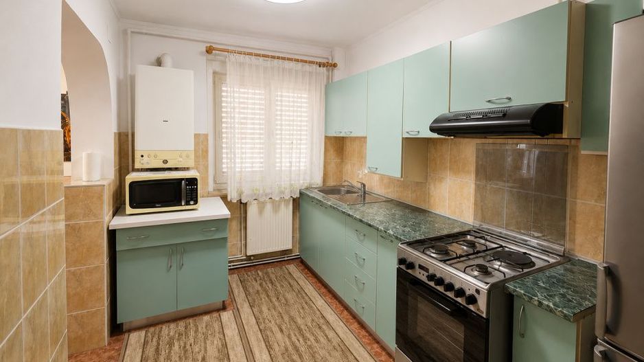 De vânzare apartament 3 camere Arinului - Poză 3