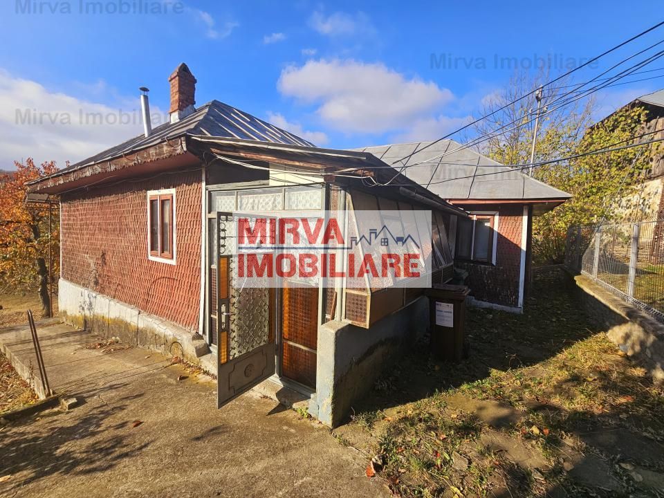 Vanzare casa, in Sat Batrani, priveliste superba - Poză 2