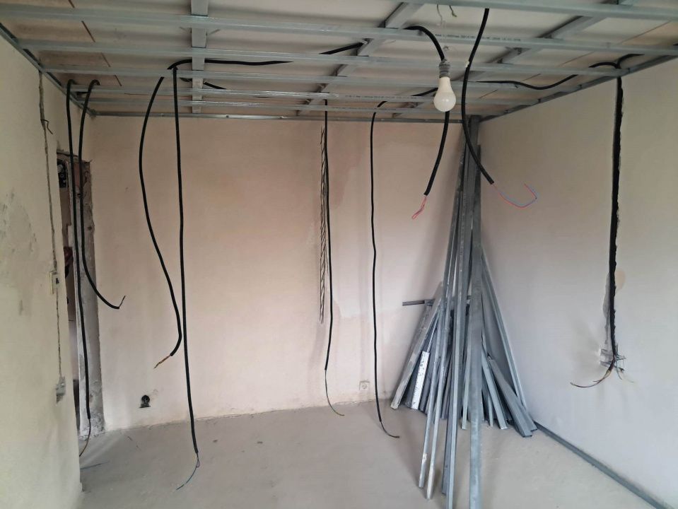 Apartament 3 camere Tg.Jiu - Poză 3