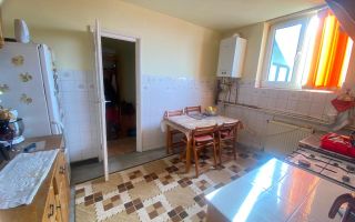 Apartament 3 camere Complex Studentesc - Poză 4