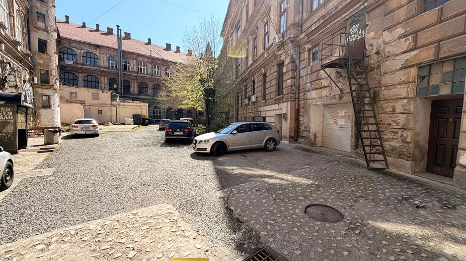 Garaj ultracentral – vânzare - 50 mp - ultracentral - Poză 2