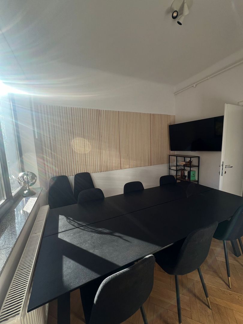 SPATIU DE BIROURI | ARCUL DE TRIUMF | MOBILAT | GRADINA CU TERASA - Poză 3