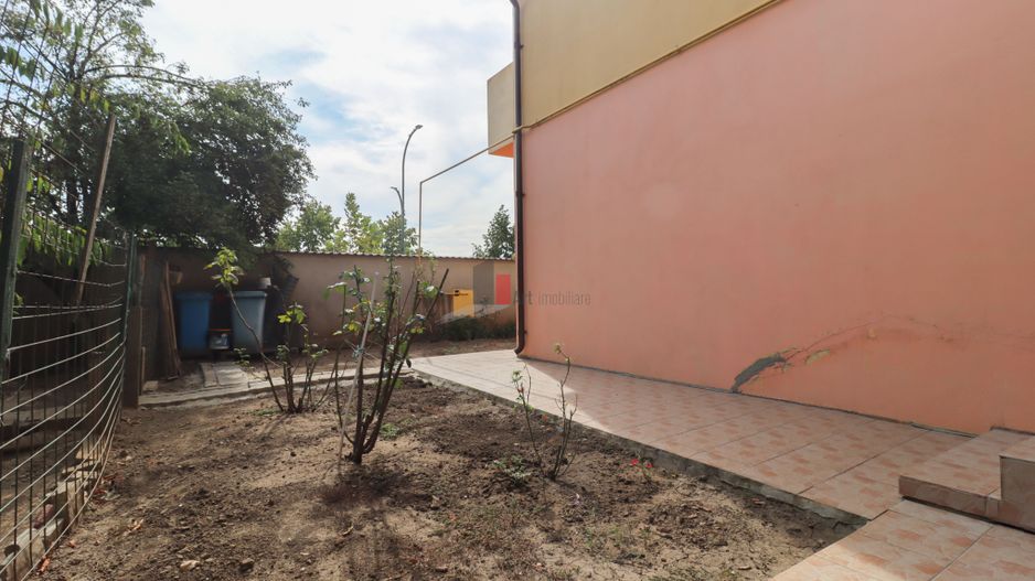 Vila "SEPHARA", teren 700 mp,  292 mp suprafata totala, NEGOCIABIL - Poză 54