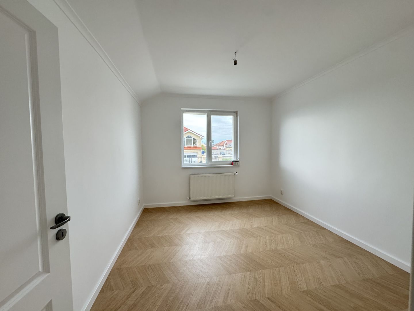 Apartament nr.18 cu 2 camere, boxa si parcare incluse in pret - Poză 8