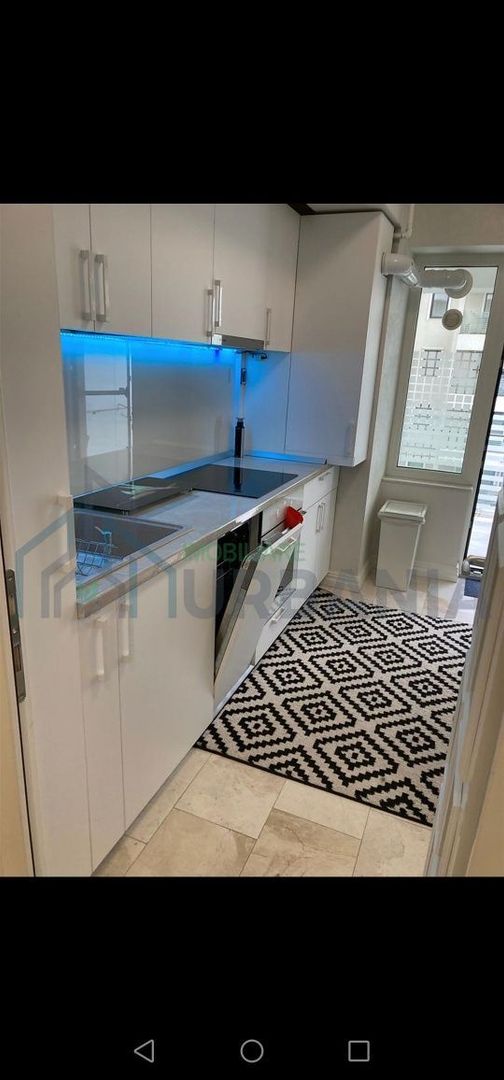 # inchiriez ap decomandat cu parcare inclusa complex Royal To - Poză 7