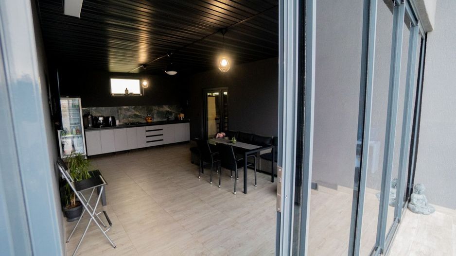 Agigea - Casa  deosebita cu piscina, mobilata si utilata complet. - Poză 55