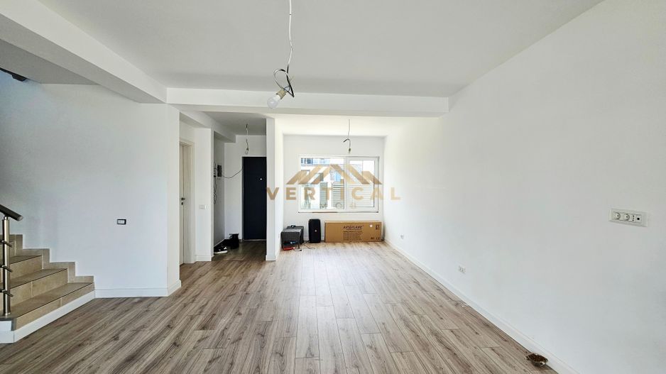 Vila 4 camere in zona de intrare a comunei Berceni - Poză 13