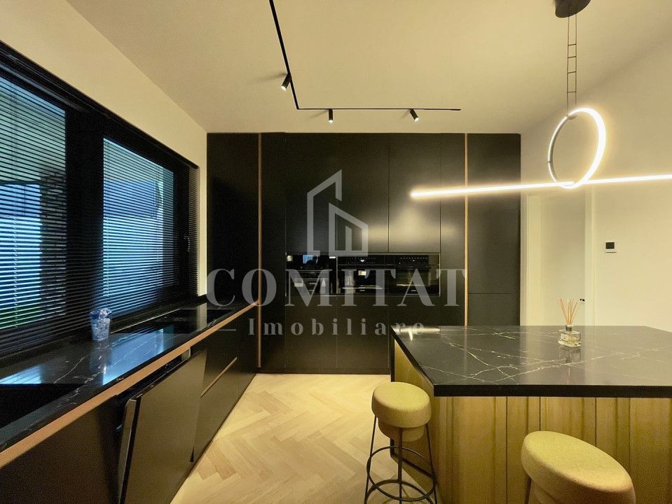 0% comision Vilă de lux la cheie lângă liziera pădurii - Poză 11