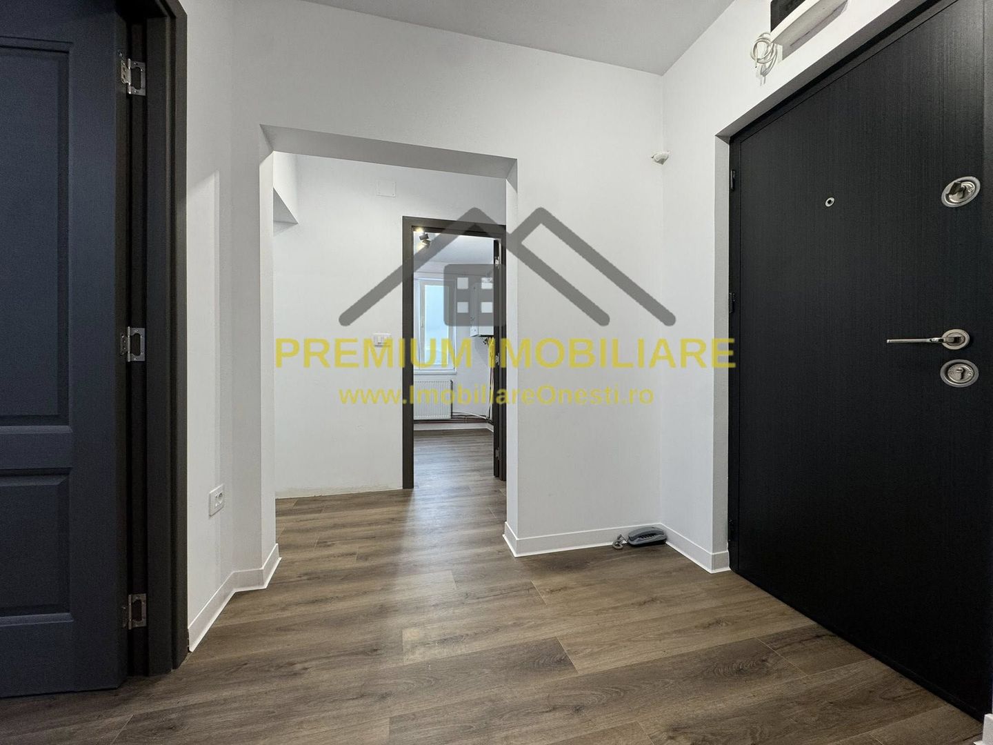 Apartament 2 Camere - Zona centrala - Renovat - Poză 4