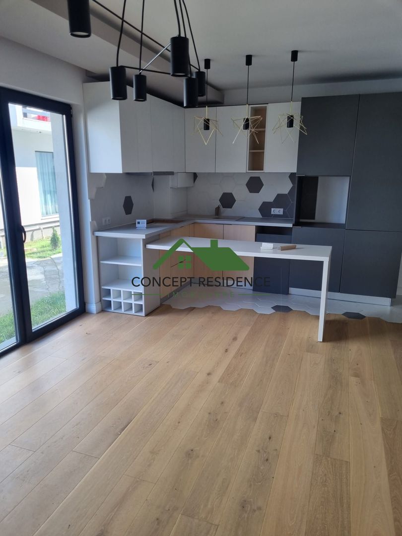 Vand apartament 3 camere si curte 98 mp, Branduselor - Poză 1