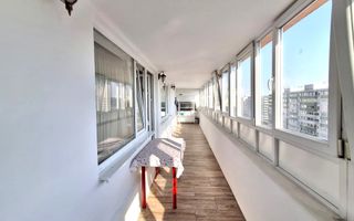 De Vanzare Apartament  2 camere - Poză 12