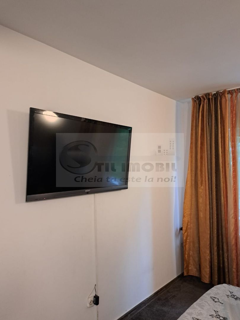 Casa/Vila de inchiriat Sararie - 700 euro - Poză 14