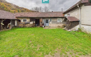 Casă renovată în localitatea Lazuri, Arad - Poză 16