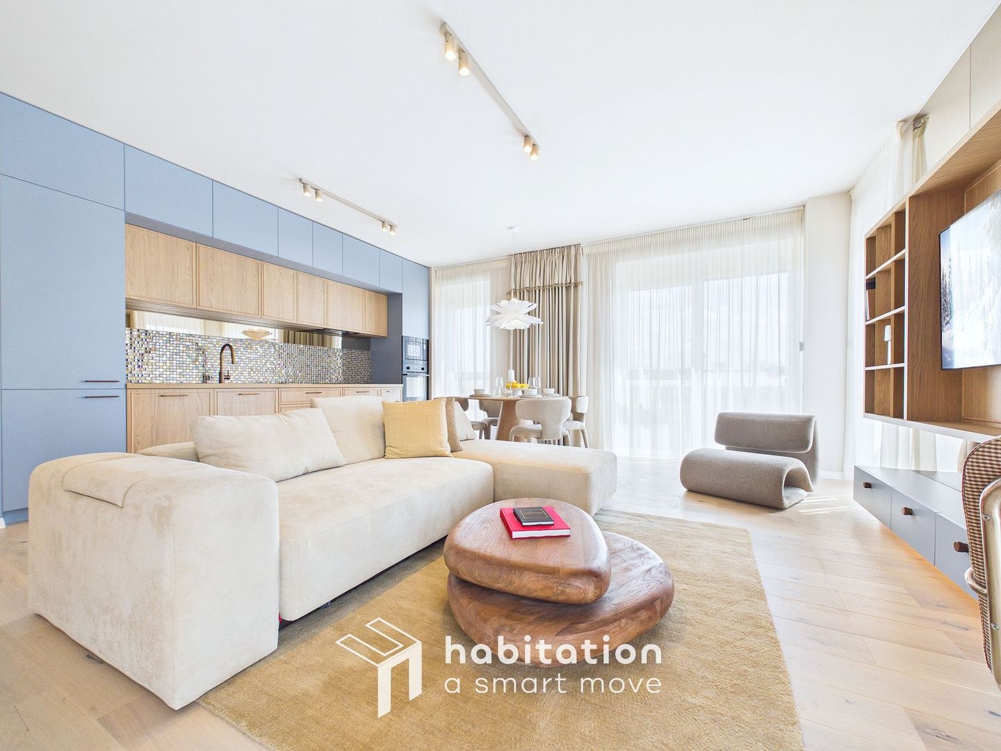 Urban Luxury | 2 Camere |5 minute de centrul orasului|| 750 Euro + TVA - Poză 1