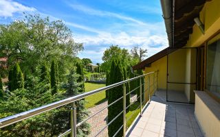 Vila cu 1.500 mp teren, gradina amenajata, linistita zonare,  Halchiu, Brasov - Poză 43