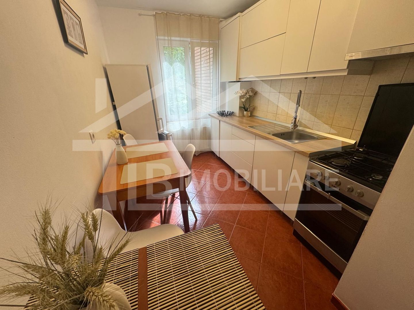 Apartament cu 2 camere,Pet friendly, decomandat,  50mp, zona Corina - Poză 7