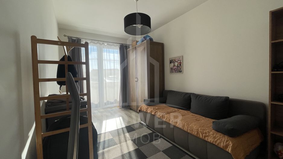Apartament 3 camere--Turnisor | Decomandat | Balcon 10 mp | Parcare privata - Poză 7