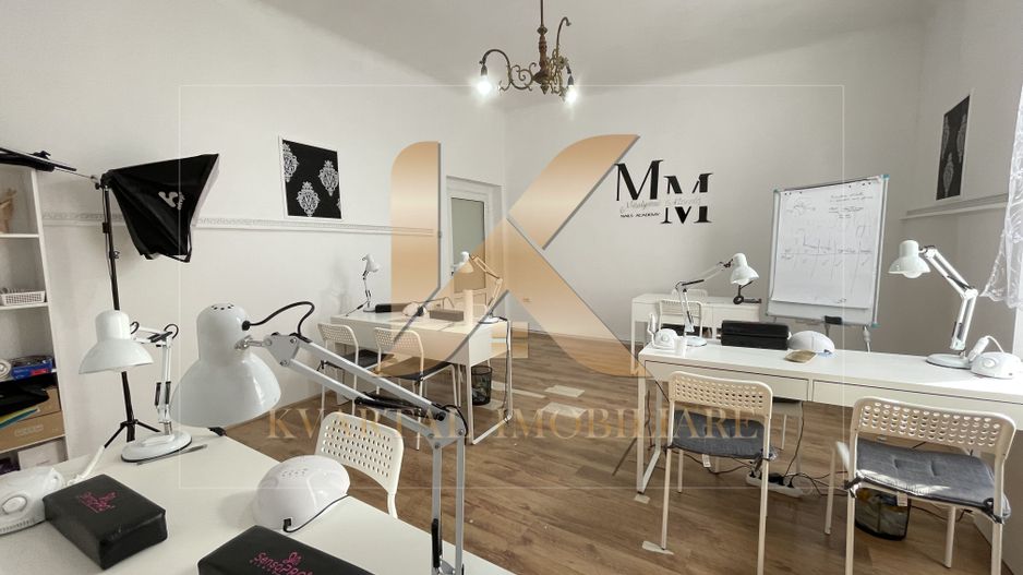 Apartament cu o camera generoasă, parcare, Zona Ultracentrală! - Poză 2