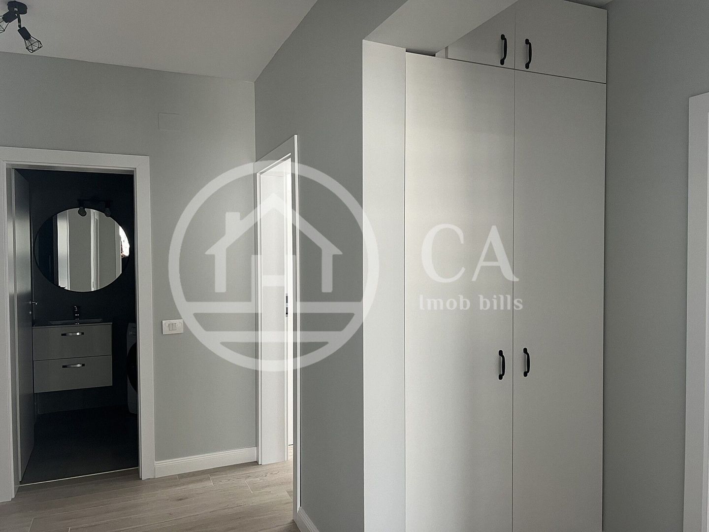 Apartament cu 3 camere de inchiriat in Prima Arena Oradea - Poză 13