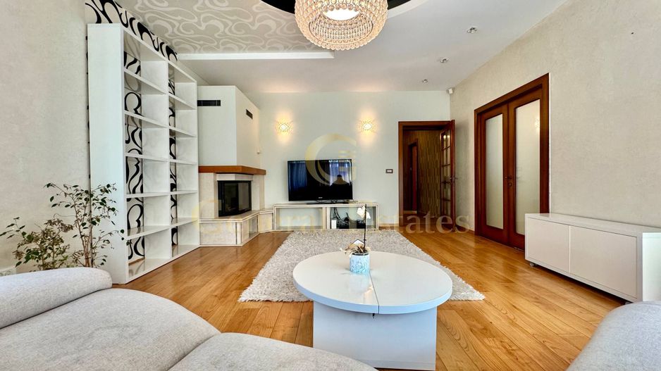 Vînzare Casă în 3 Nivele -Hlincea - 343 m.p. - Poză 8