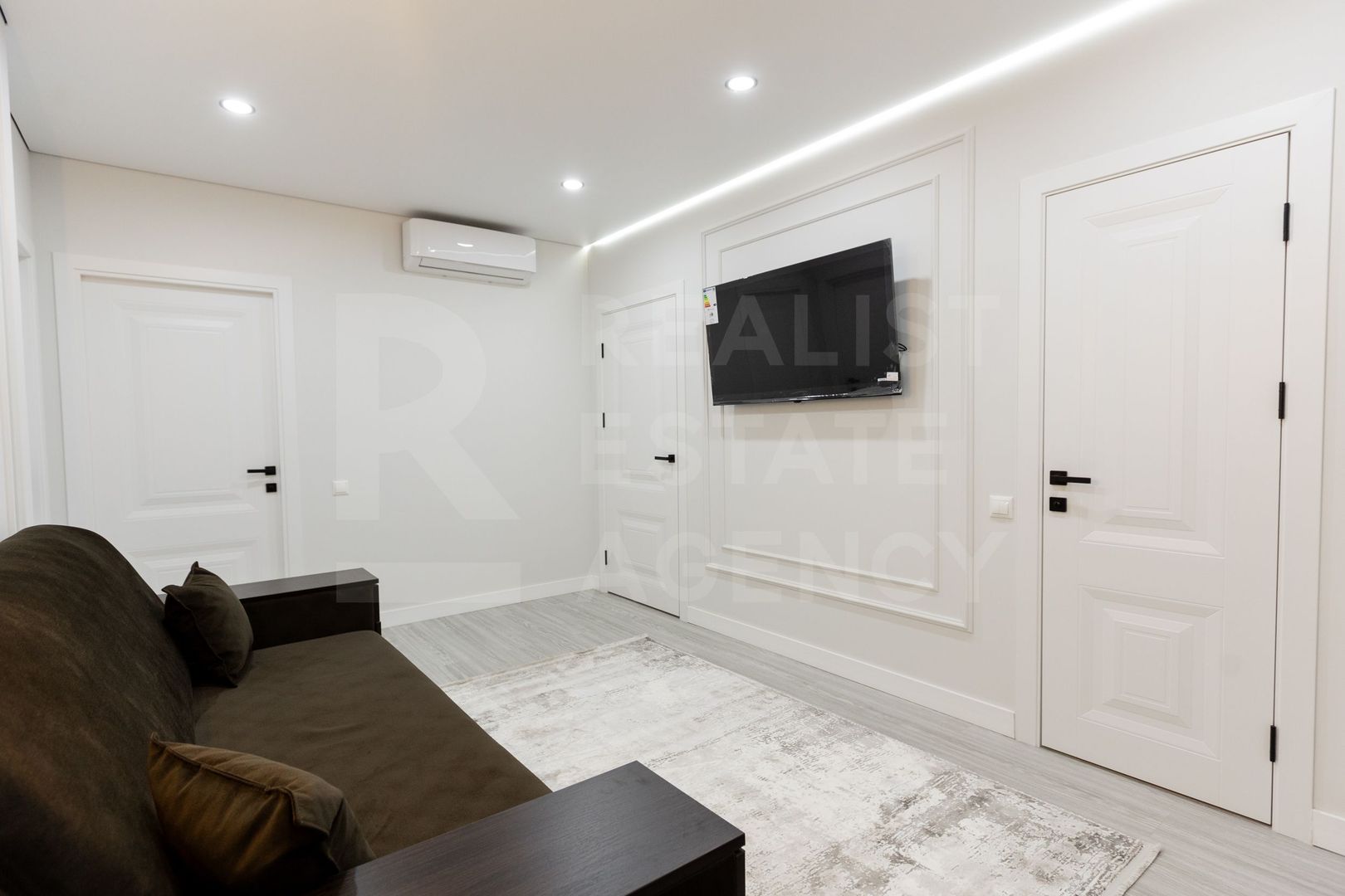 Chirie, apartament, 2 camere, strada Cojocarilor, Centru - Poză 7