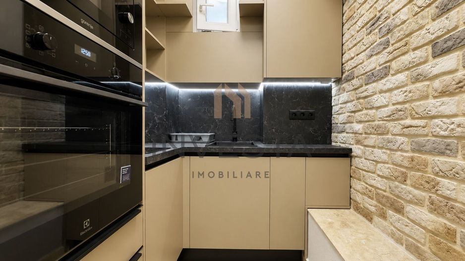 Apartament cu 2 camere de inchiriat la 2 minute de Piata Unirii! - Poză 6