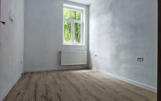 Apartament de vânzare la casă,  3 camere, plus camera Hobby,  central Sibiu. - Poză 6