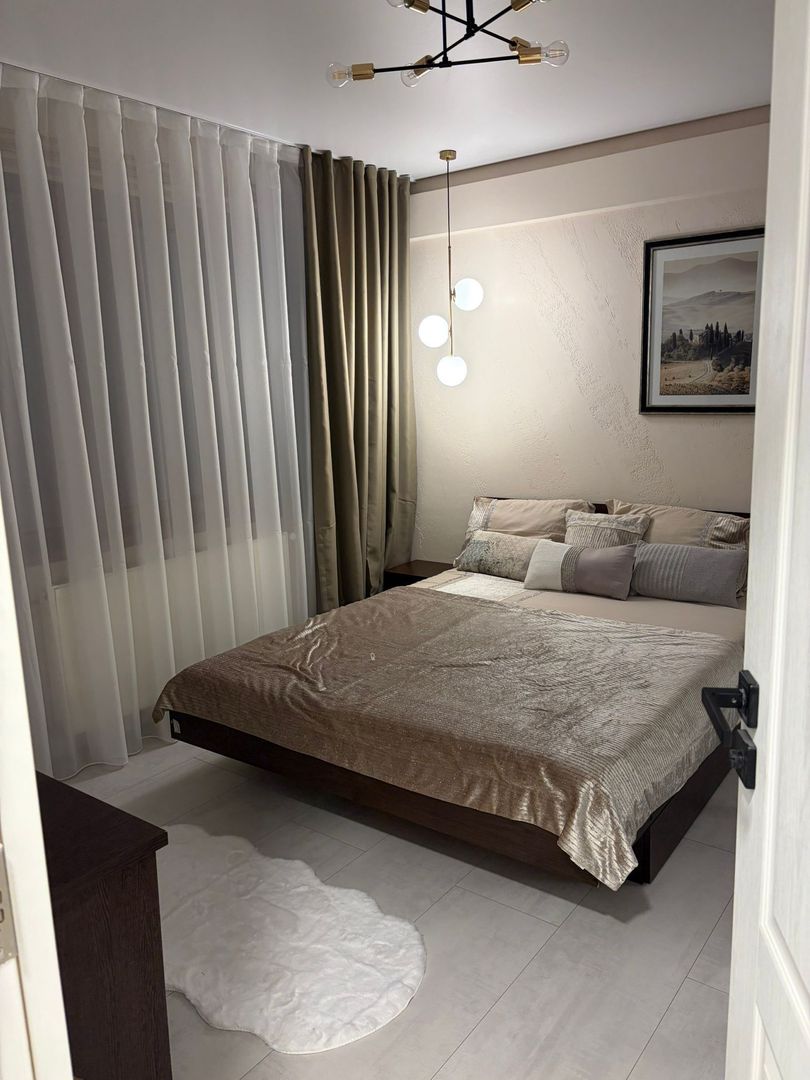 De inchiriat apartament cu 2 camere zona centrala - Poză 8
