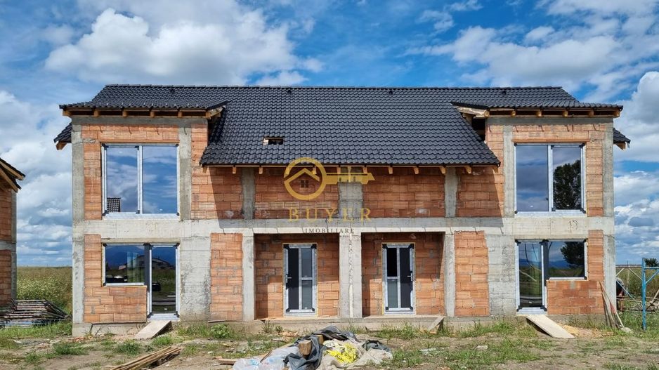 Casa tip duplex 380mp teren- Sura Mica- Ansamblu nou - Poză 4