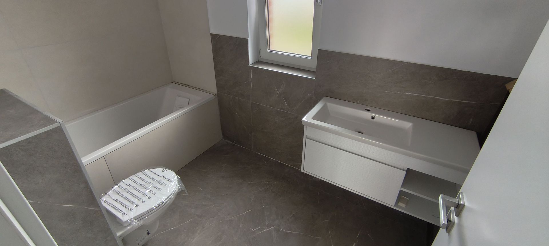 Casa la cheie in Braytim | Materiale de calitate | Direct dezvoltator - Poză 16