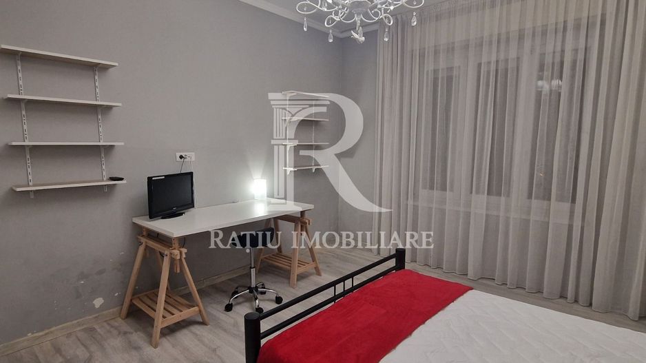 Apartament cu 3 camere | Central | Oradea - Poză 8