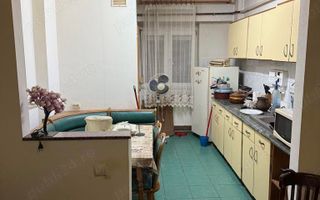 Vand Apartament 2 Camere - Poză 1