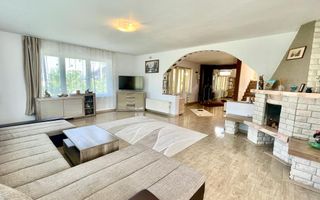 Casa deosebita cu 7 camere si piscina exterioara in cartierul Zorilor - Poză 1