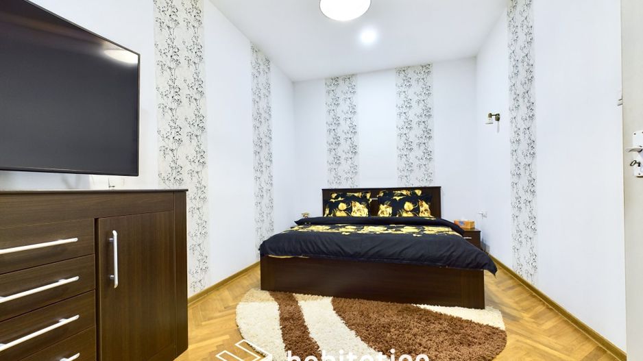 Apartament cu 3 camere, garaj și boxă, lângă Prefectură - Medicina - Poză 8