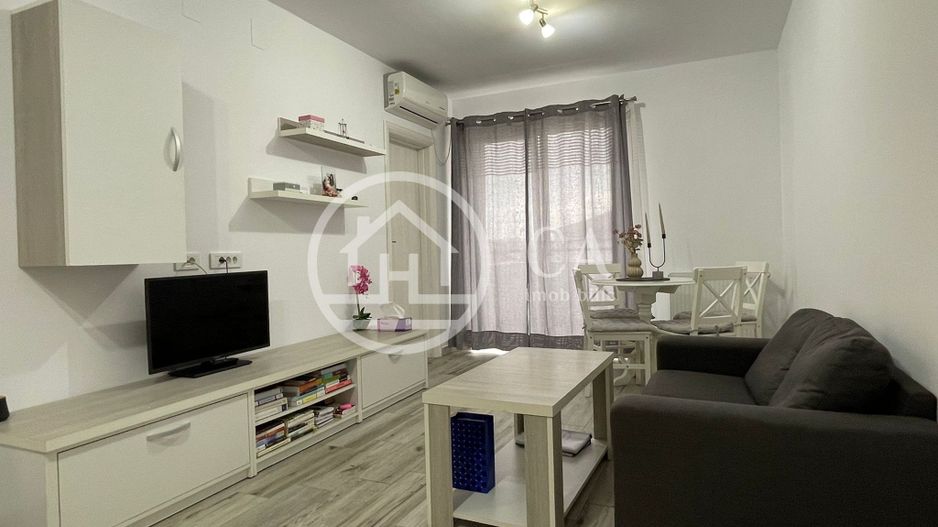 Apartament cu 1  camere de vânzare în zona Victoria Residence, Oradea - Poză 1