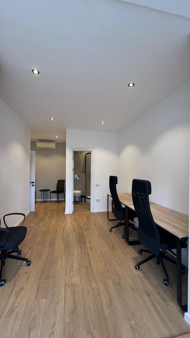 4 camere| terasă 40 mp| PIATA  VICTORIEI - Poză 4