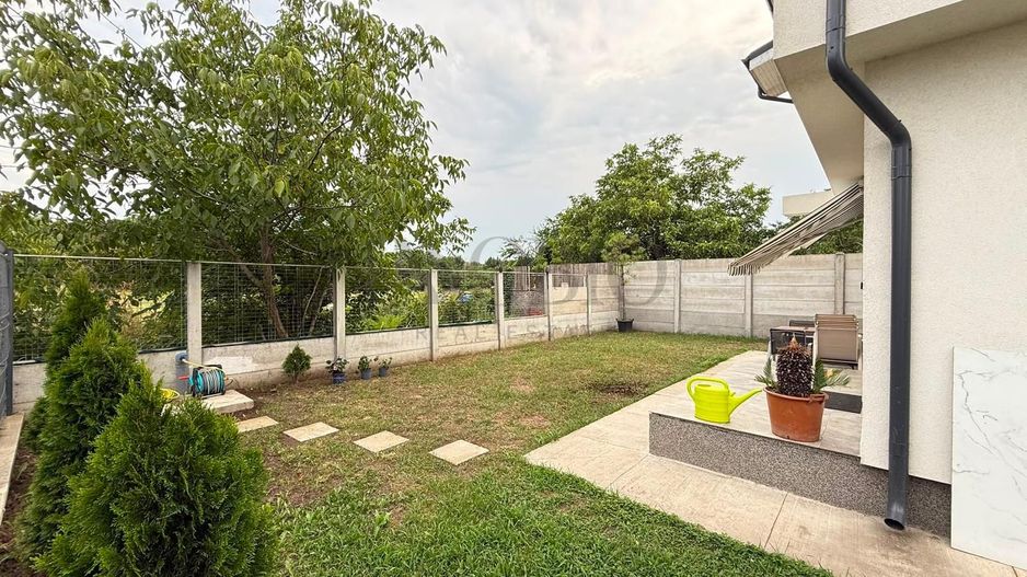 Casă Modernă de Închiriat în Otopeni | Ana Aslan | Curte Privată - Poză 4