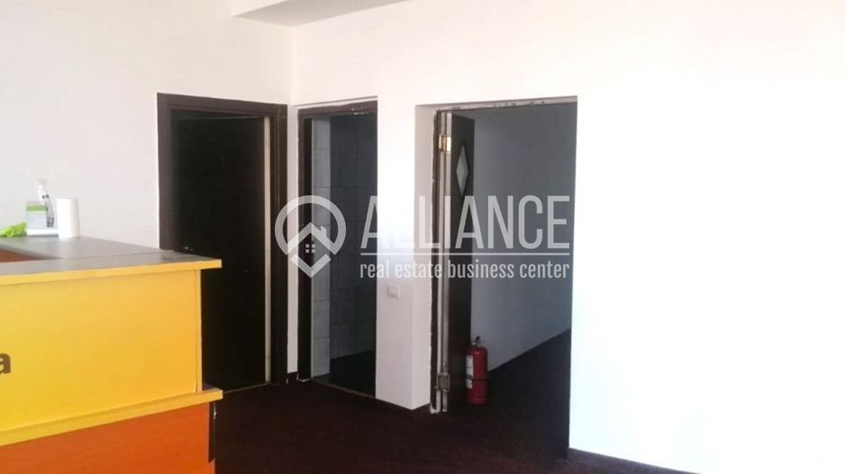 Inchiriere spatiu comercial de 400 mp - Poză 11