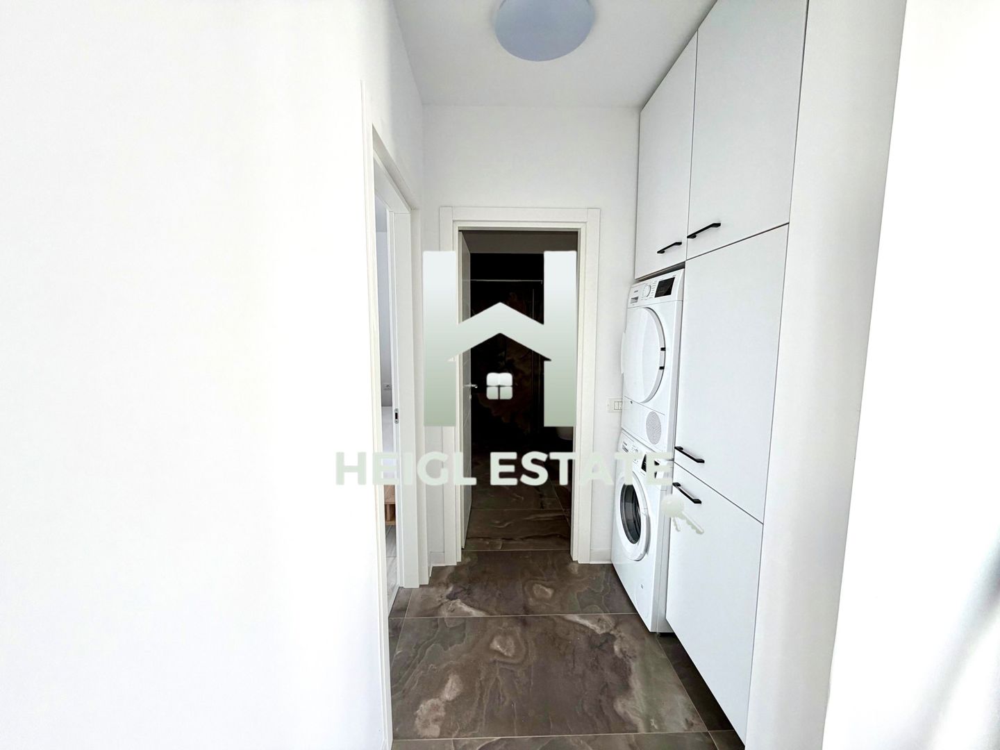Apartament decomandat cu 2 camere si pod in Giroc - Poză 7