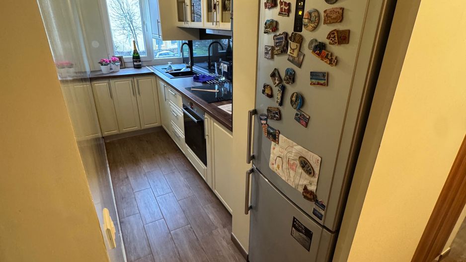 BRASADAS vinde ap cam etaj 1/4 in Micro 15. - Poză 4