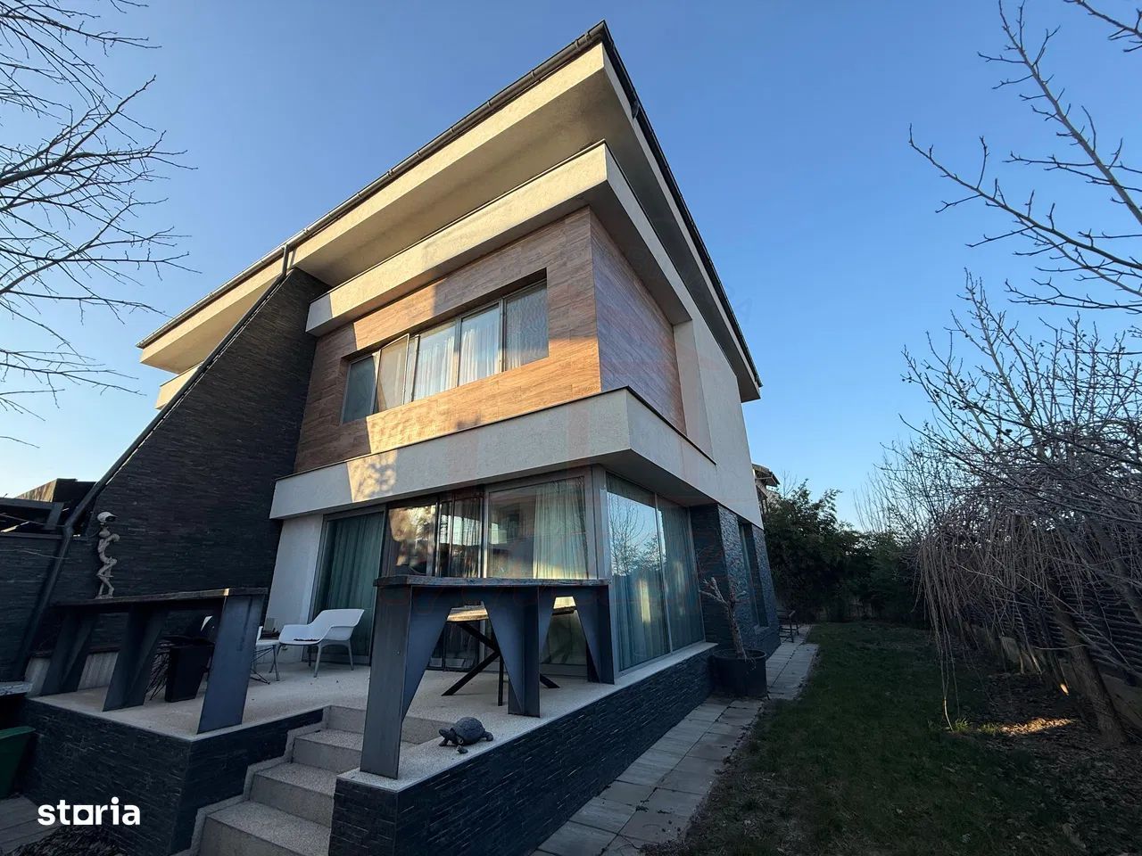 Vila mare in Pantelimon aproape de Lacul Pantelimon, la cheie - Poză 14