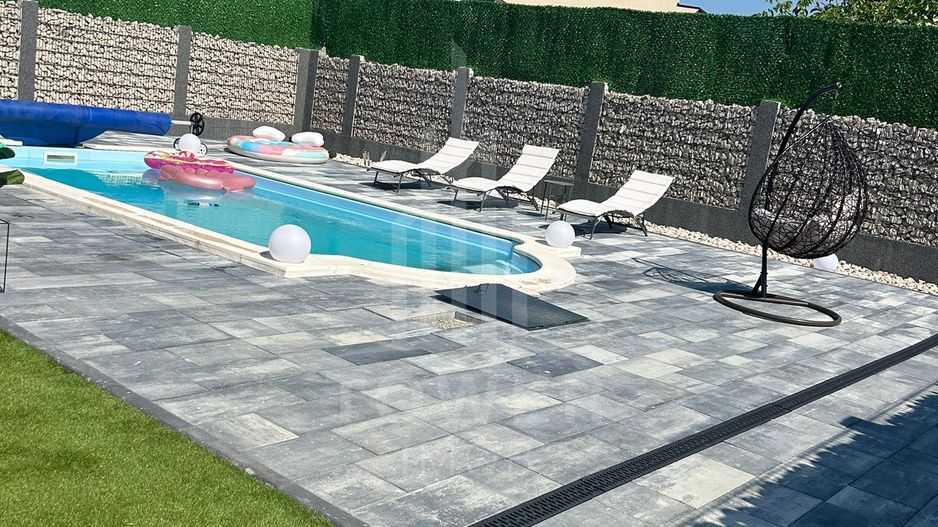 Casă de vânzare în Mediaș | Piscină | Panouri Fotovoltaice - Poză 5