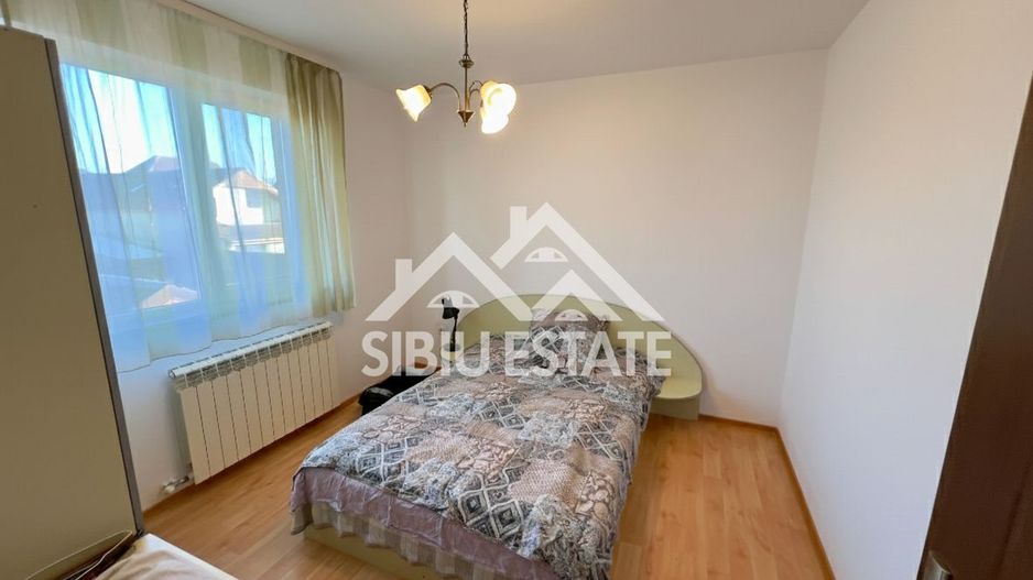 Apartament 3 Camere 87mp - Sibiu, Parcare, Curte Privată cu Foișor - Poză 4