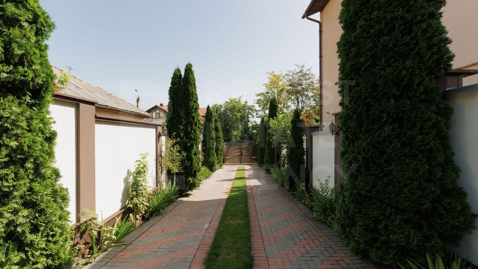 Chirie, casă, 2 nivele, 5 camere, str. George Meniuc, Centru - Poză 4