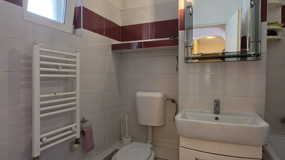 De vanzare  3 camere decomandat, Centrul Civic-Onix, bloc verde - Poză 14