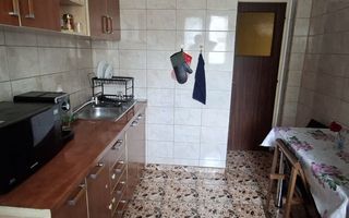 Apartament 3 camere centrala proprie Rahova - Poză 1